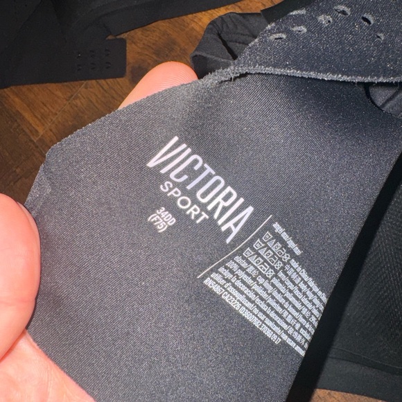 Victorias Secret Angel Max sports bra- bundle of 3! 34DD - Picture 4 of 4